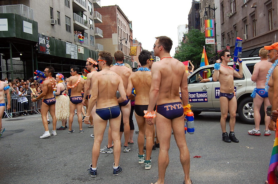 Gay Porn Pride - Gay Pride Parade Hot Males Boys Porn